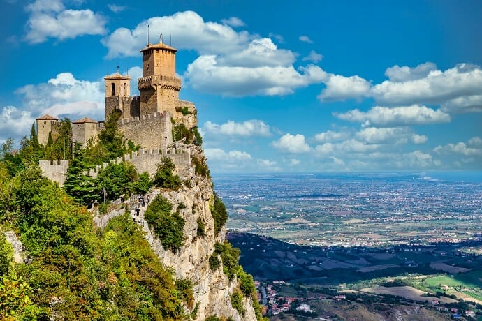 Trasferirsi a San Marino